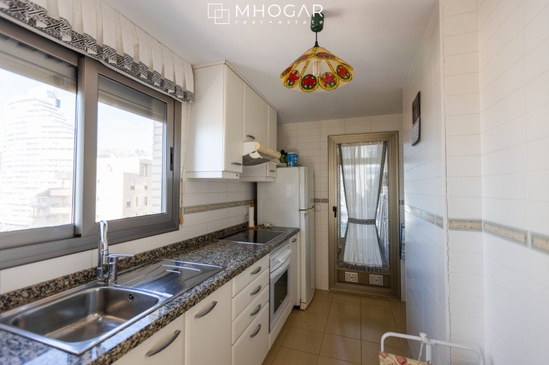 Calpe- Precioso apartamento ubicado en segunda linea de playa a la venta! 